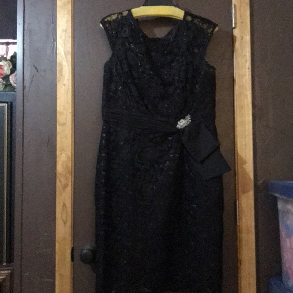 km collection Dresses & Skirts - Black floral cocktail dress